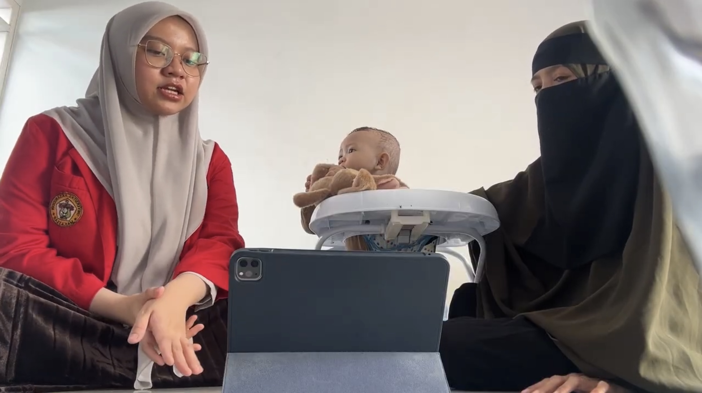 Kunjungan Kedua P2KD III :  Edukasi Pertumbuhan dan Perkembangan Bayi, Manajemen Laktasi